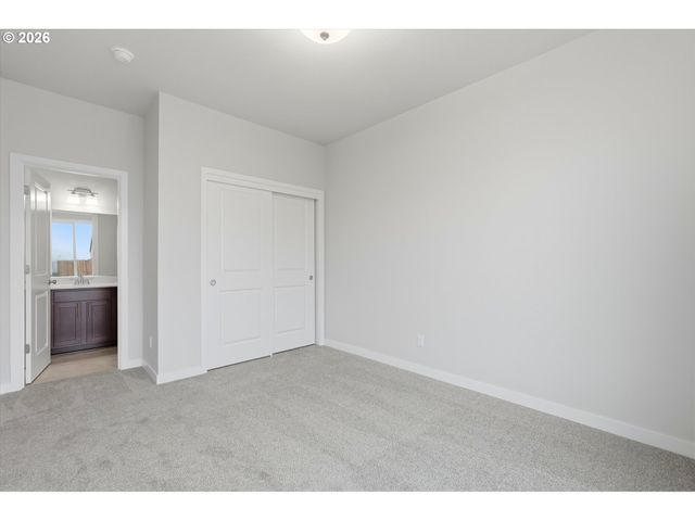 550 E Fourth St, Yamhill, OR 97148