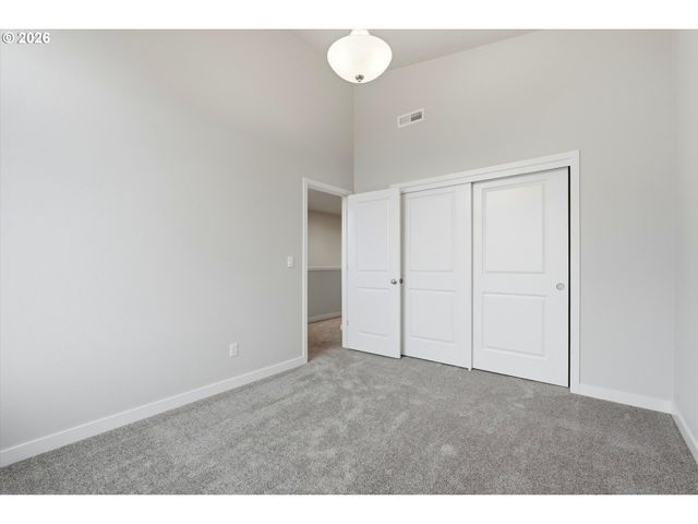 550 E Fourth St, Yamhill, OR 97148