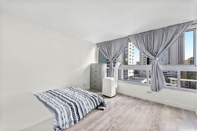 2421 Tusitala Street 803, Honolulu, HI 96815