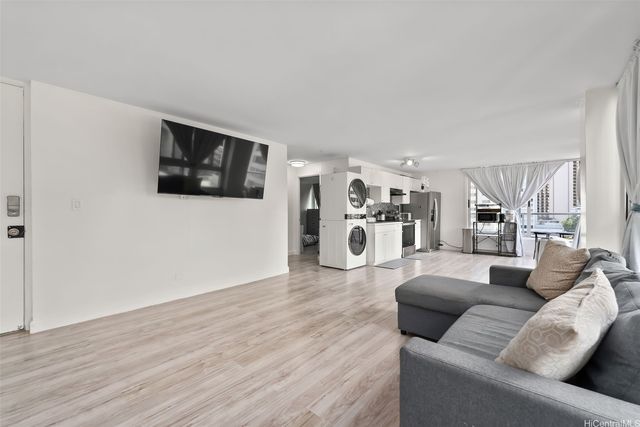 2421 Tusitala Street 803, Honolulu, HI 96815