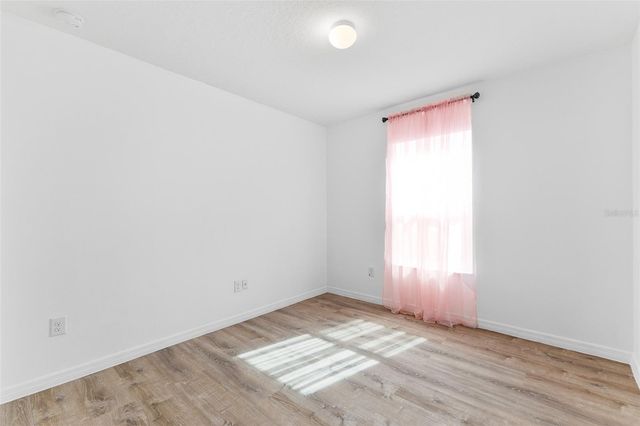 213 LAKE LUCERNE WAY, Winter Haven, FL 33881