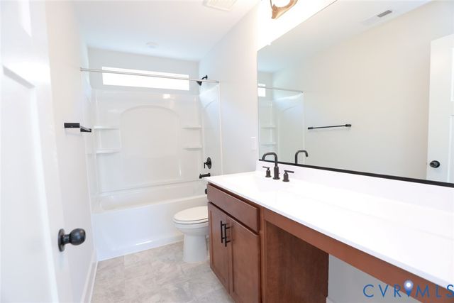 1466 Pinchot St, North Chesterfield, VA 23236
