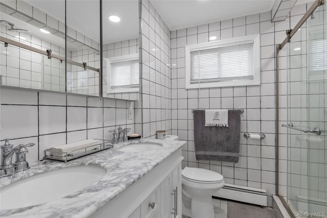 201 Montauk Street, Valley Stream, NY 11580