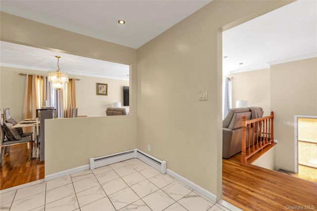 201 Montauk Street, Valley Stream, NY 11580