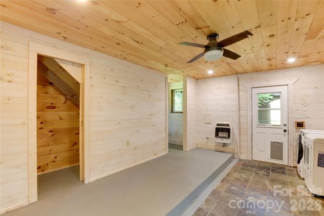 435 Mountain Cove Road, Marshall, NC 28753