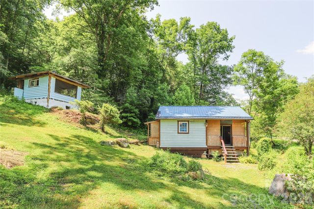 435 Mountain Cove Road, Marshall, NC 28753