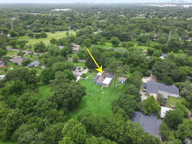 6910 Cayton Street, Houston, TX 77061
