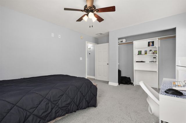 6910 Cayton Street, Houston, TX 77061