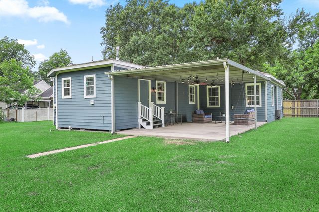 6910 Cayton Street, Houston, TX 77061