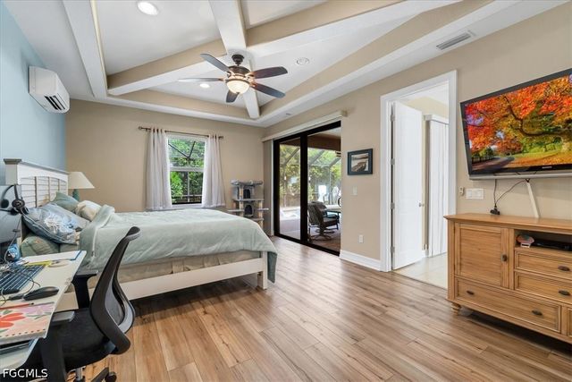 14 NW 35th PL, Cape Coral, FL 33993