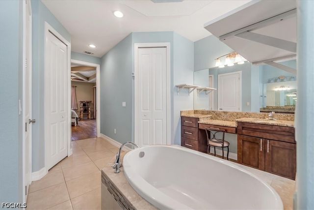 14 NW 35th PL, Cape Coral, FL 33993