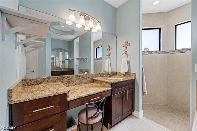 14 NW 35th PL, Cape Coral, FL 33993