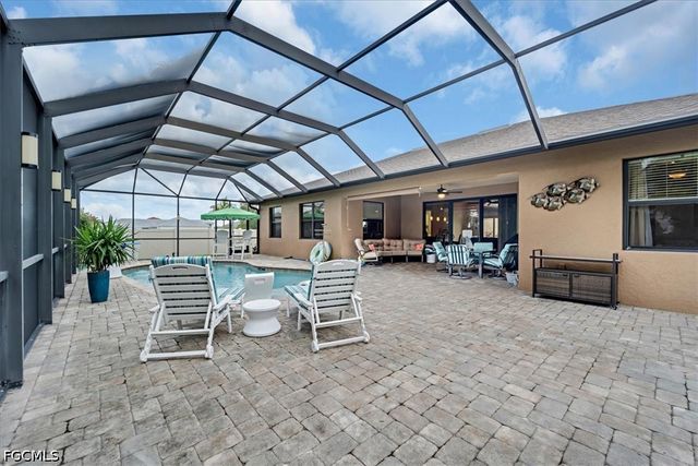 14 NW 35th PL, Cape Coral, FL 33993