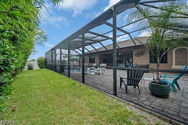 14 NW 35th PL, Cape Coral, FL 33993
