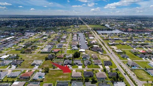 14 NW 35th PL, Cape Coral, FL 33993