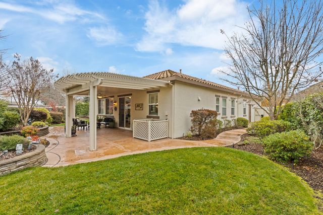 2032 Penstone Loop, Roseville, CA 95747