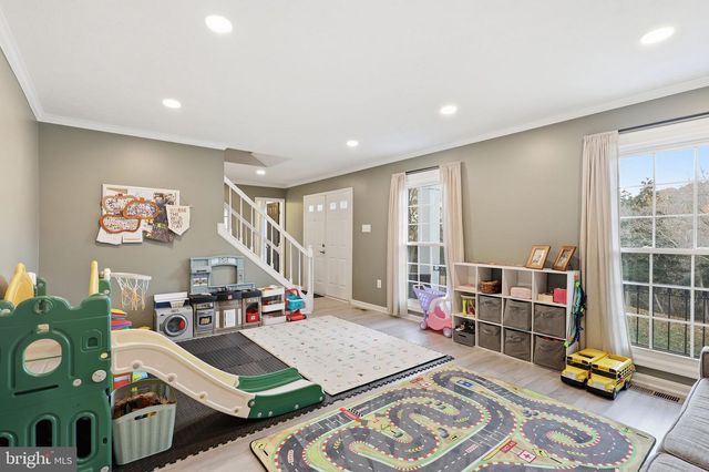 6047 GREENWAY CT, Manassas, VA 20112