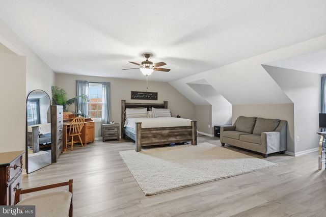 6047 GREENWAY CT, Manassas, VA 20112