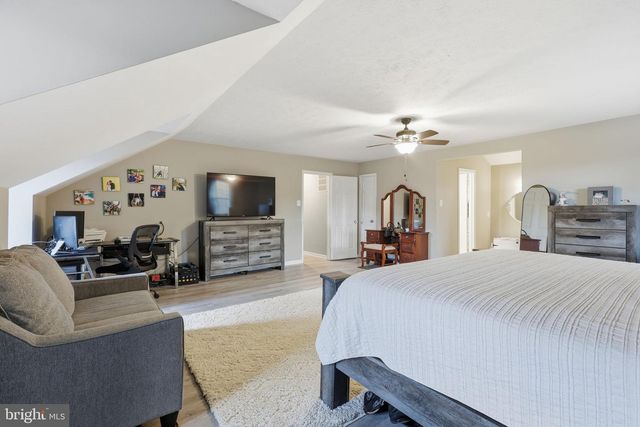 6047 GREENWAY CT, Manassas, VA 20112