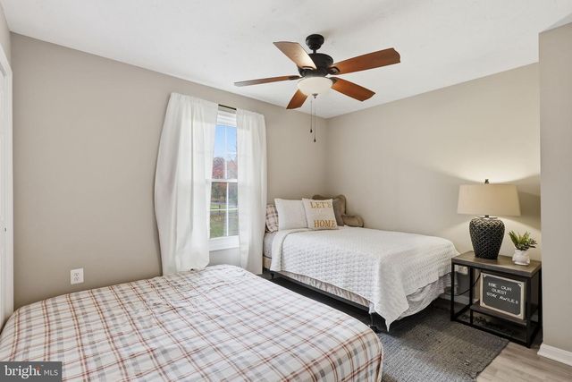 6047 GREENWAY CT, Manassas, VA 20112