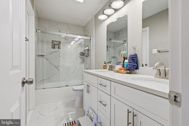 6047 GREENWAY CT, Manassas, VA 20112