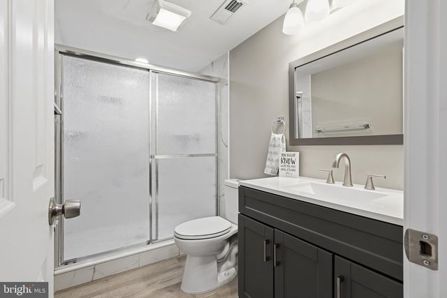 6047 GREENWAY CT, Manassas, VA 20112