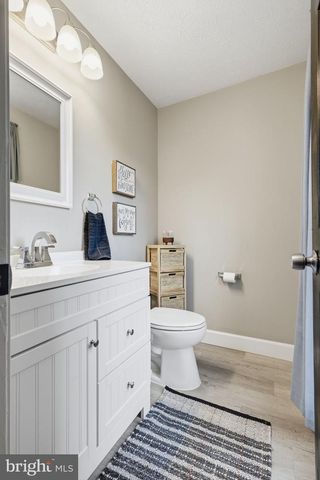 6047 GREENWAY CT, Manassas, VA 20112