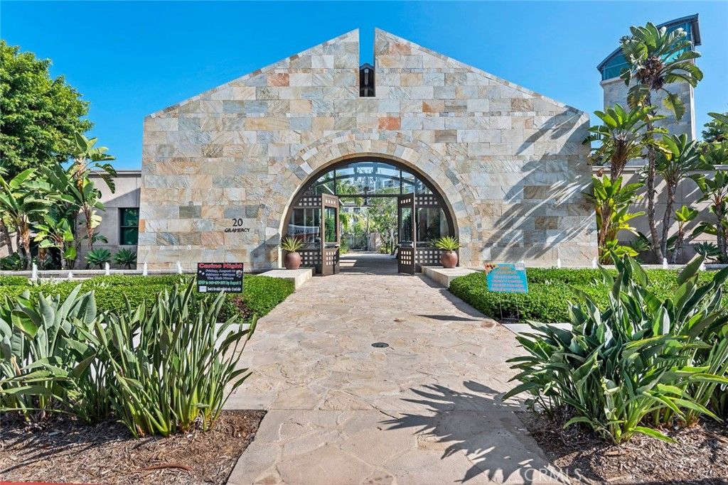 2522 Nolita, Irvine, CA 92612 — photo 2