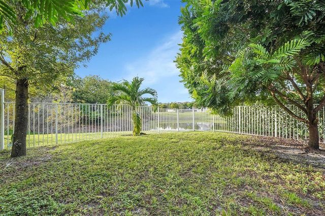 455 NW 33rd Lane, Pompano Beach, FL 33069
