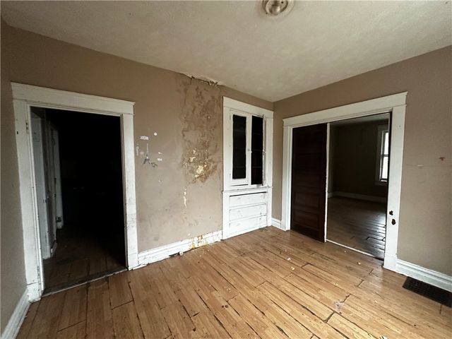 801 Butler Ave, New Castle, PA 16101