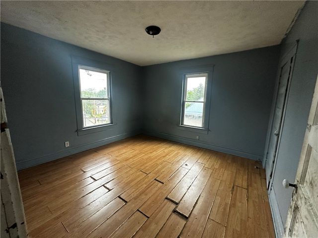 801 Butler Ave, New Castle, PA 16101