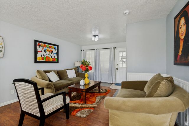 1914 N THOMPSON PL, Saratoga Springs, UT 84045