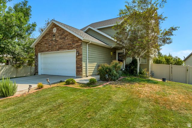 1914 N THOMPSON PL, Saratoga Springs, UT 84045