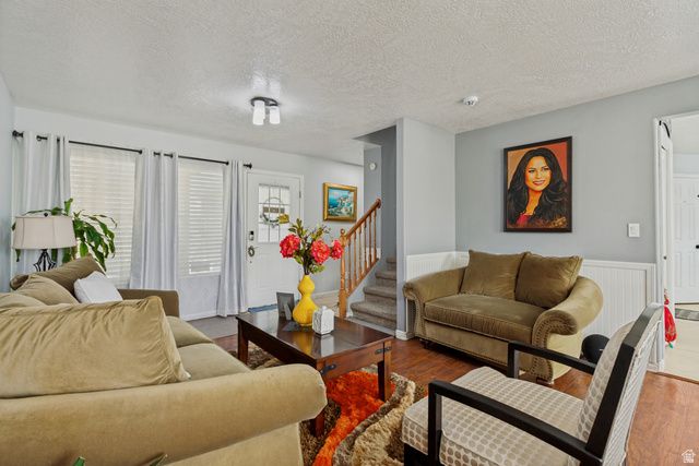 1914 N THOMPSON PL, Saratoga Springs, UT 84045