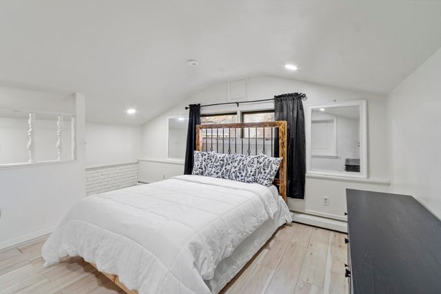 82 Cornell Rd, Marblehead, MA 01945