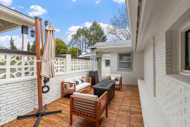 82 Cornell Rd, Marblehead, MA 01945