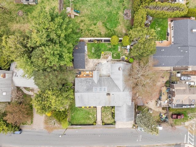 82 Cornell Rd, Marblehead, MA 01945
