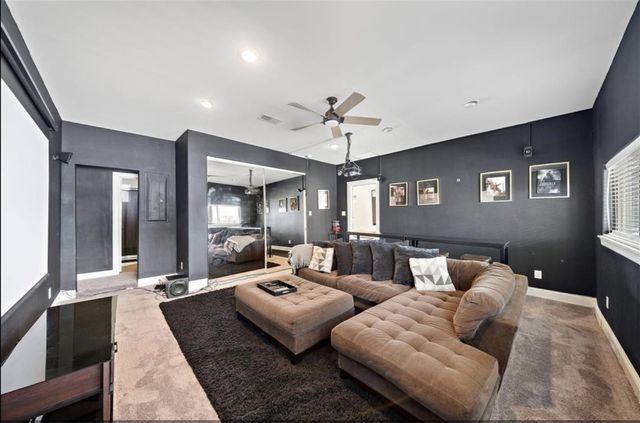 2512 Leeland Street, Houston, TX 77003