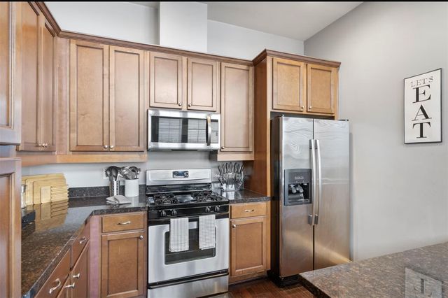 2512 Leeland Street, Houston, TX 77003
