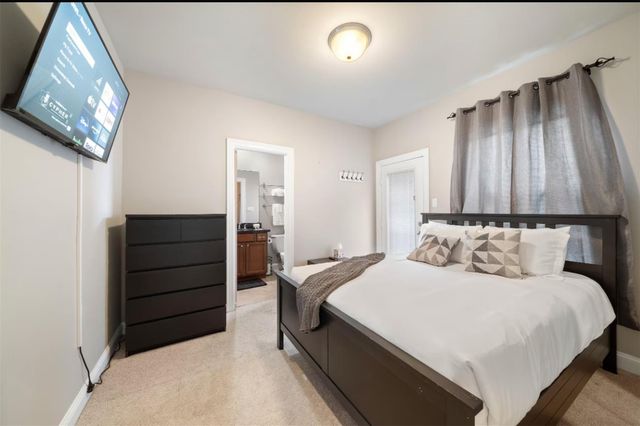 2512 Leeland Street, Houston, TX 77003