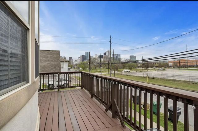 2512 Leeland Street, Houston, TX 77003