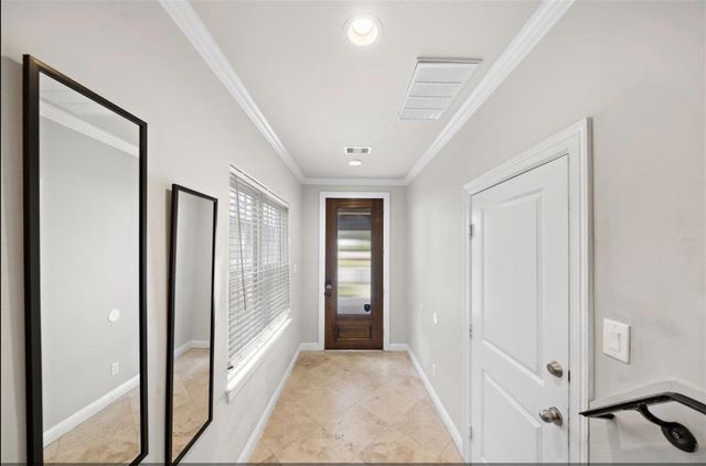 2512 Leeland Street, Houston, TX 77003