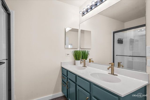 363 Cornwall Avenue, South Elgin, IL 60177