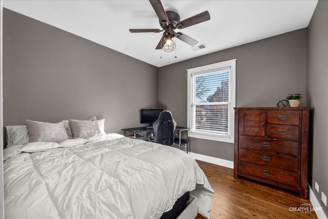 363 Cornwall Avenue, South Elgin, IL 60177