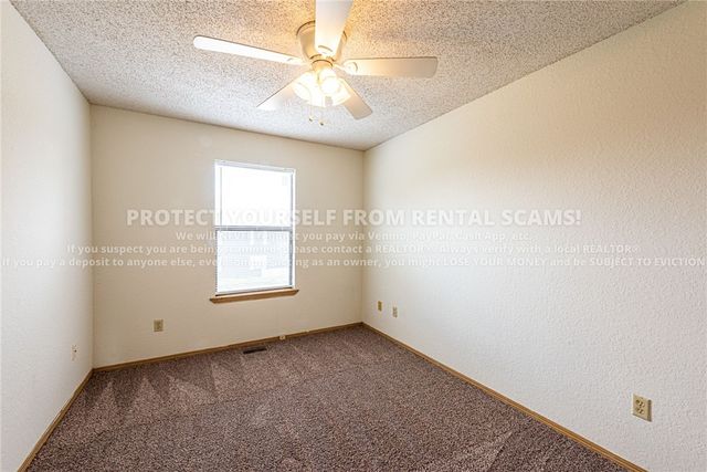 684 W Martha Drive, Fayetteville, AR 72703