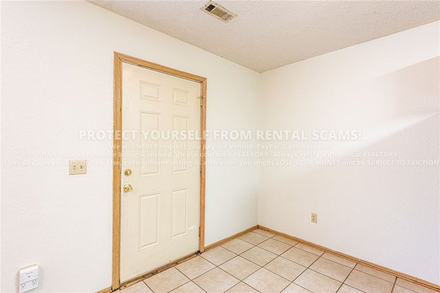 684 W Martha Drive, Fayetteville, AR 72703