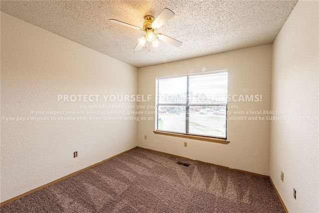 684 W Martha Drive, Fayetteville, AR 72703