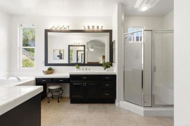 3212 Rancho Companero, Carlsbad, CA 92009