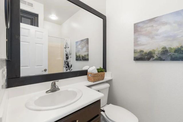 3212 Rancho Companero, Carlsbad, CA 92009