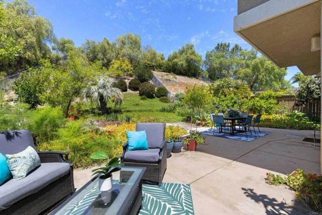 3212 Rancho Companero, Carlsbad, CA 92009